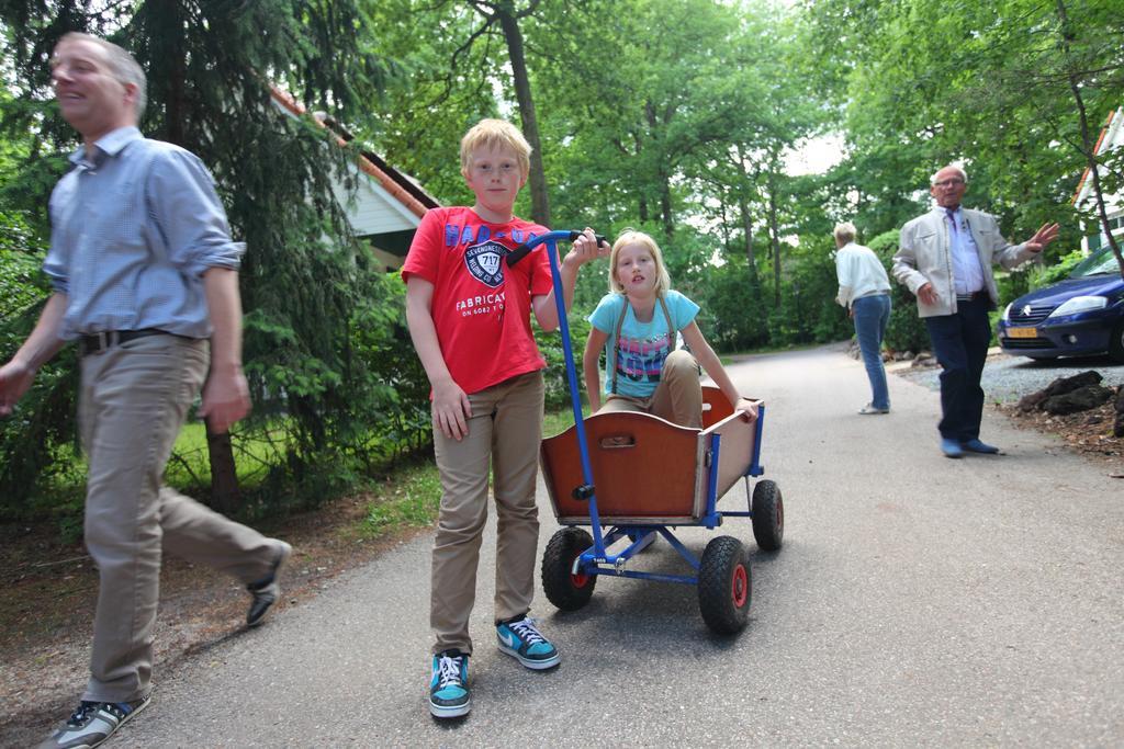 Hotel Natuurpark De Witte Bergen Rouveen Zimmer foto