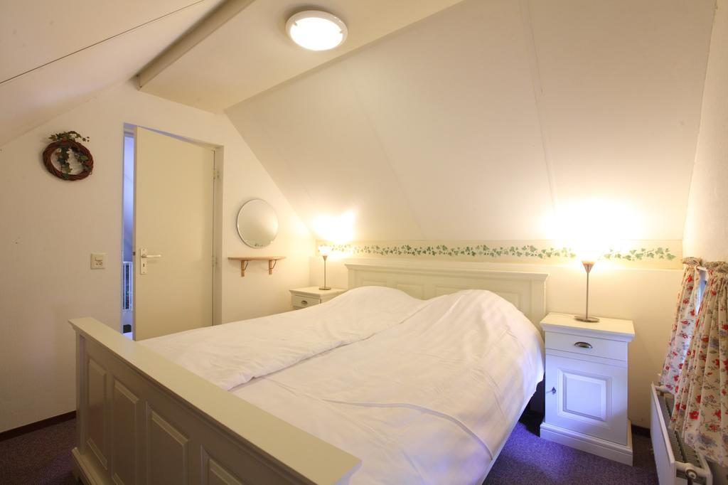 Hotel Natuurpark De Witte Bergen Rouveen Zimmer foto